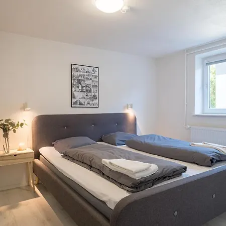 Newly Renovated 1-bed In *